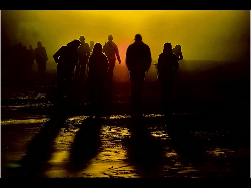313 - ALIENS - LARRY JOHN - united kingdom.jpg